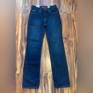 NWT Women Cinch Jenna Performance Slim Fit Bootcut 27/3 Jeans.           2901-H2